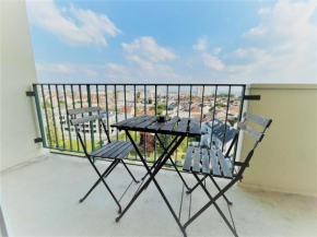 BROSSOLETTE Appartement T2 spacieux et lumineux balcon vue dégagée